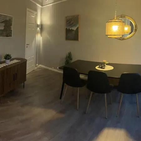 Ved Sjoen Napp